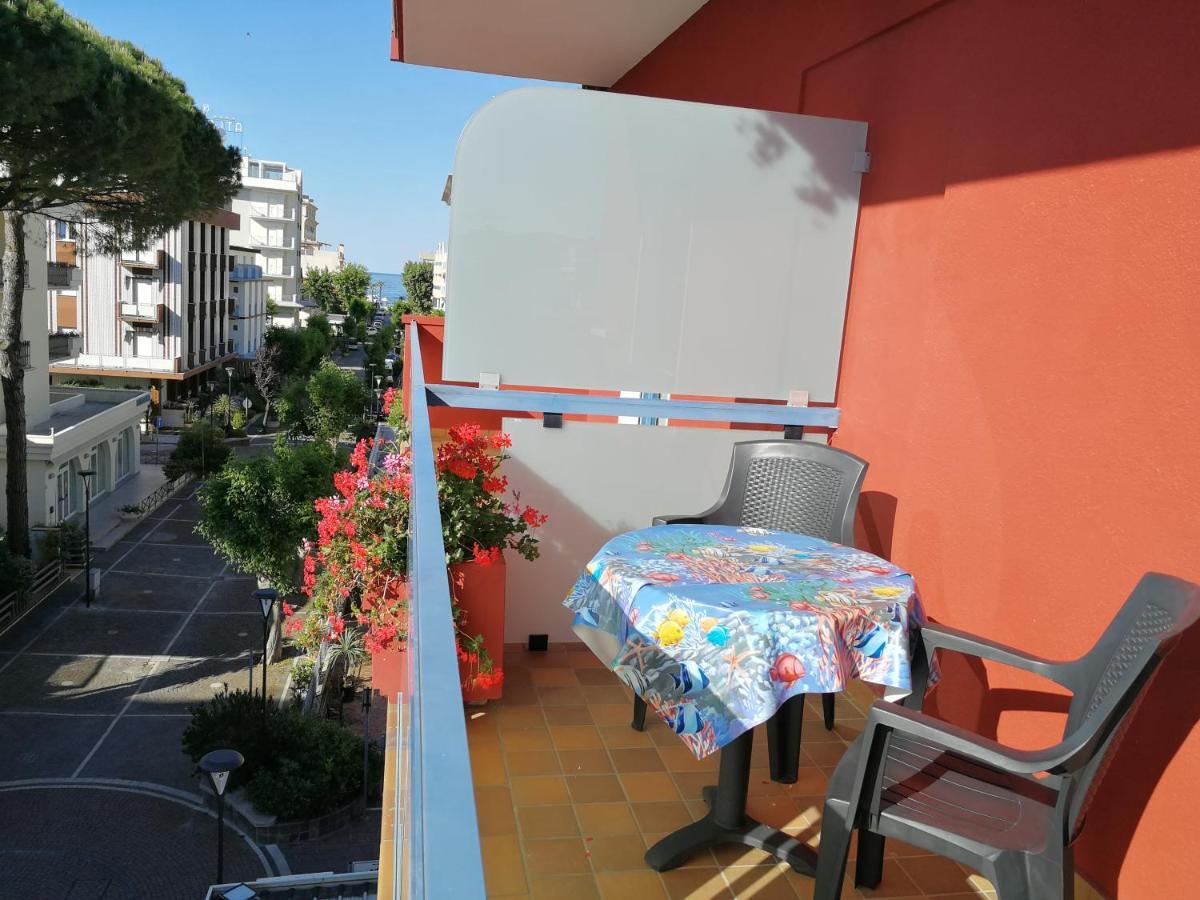 Hotel Tivoli Misano Adriatico Extérieur photo