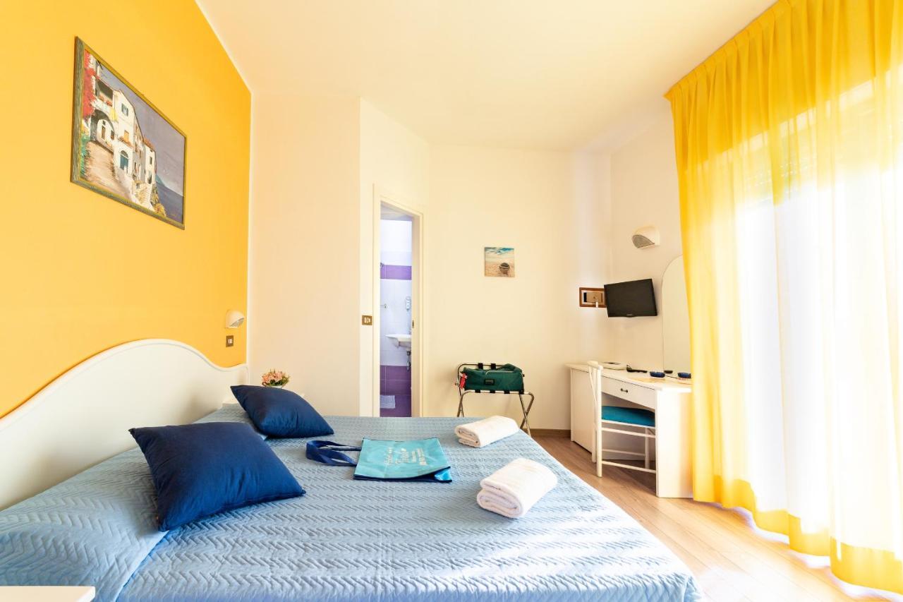 Hotel Tivoli Misano Adriatico Extérieur photo